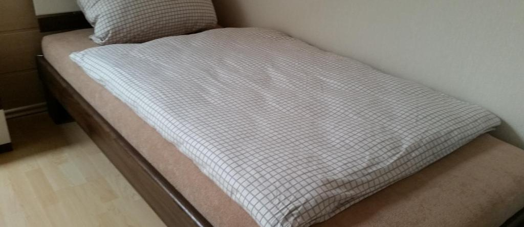Gästezimmer Langenselbold, 朗根塞尔博尔德 — 照片 1