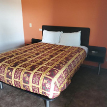 High Desert Inn, Hesperia — photo 2