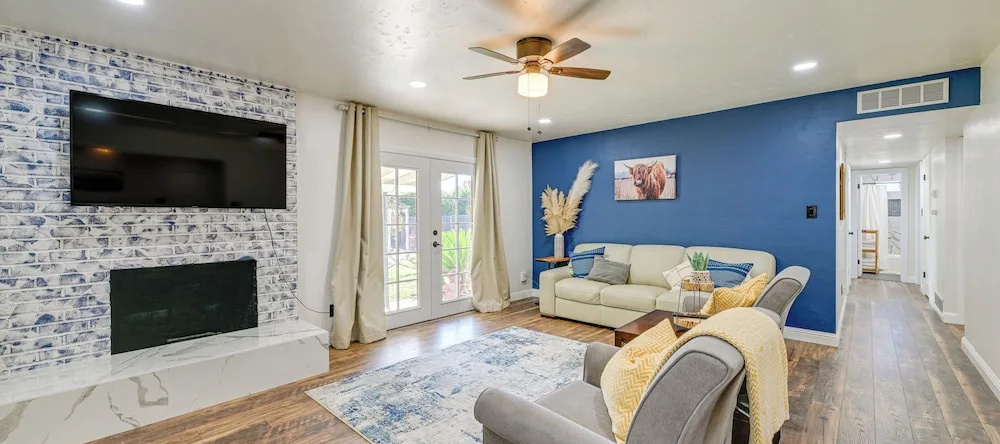 Visalia Vacation Rental W/ Yard: 1 Mi To Downtown, Висалия — фото 1