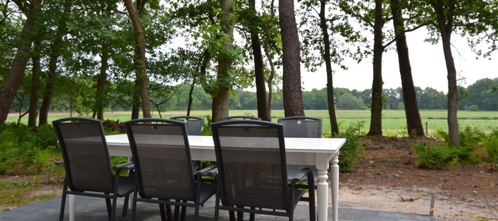 Beautiful House in Baarle-nassau on a Large Forest Plot, 巴勒纳绍 — 照片 1