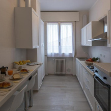 St. Vitale’s Basilic view elegant apartment, Ravenna — photo 4
