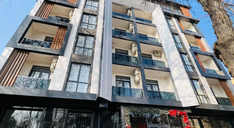 SM Luxury Hotel, 费尔干纳 — 照片 1