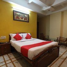 Oyo 35457 Hotel Kubera Palace, 赖久尔 — 照片 4