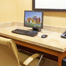 Holiday Inn Express & Suites Salinas, Salinas — photo 2