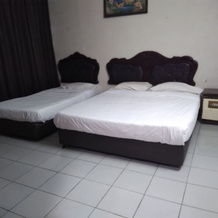 OYO 90376 Centre Point Hotel, 林梦 — 照片 3