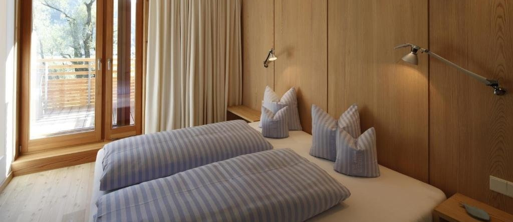 Seehotel Enzian, Weissensee — photo 1