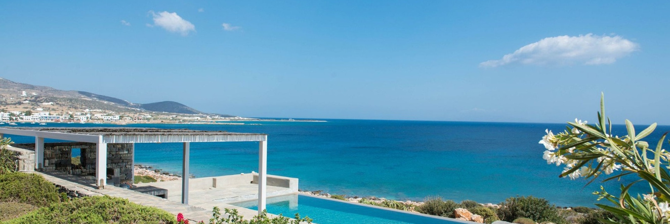 Sea Front Villa, Kostos — photo 1