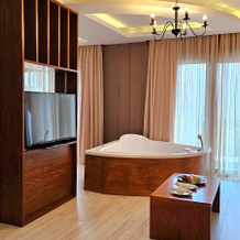 Elegance Luxury Executive Suites, Трагаки — фото 2