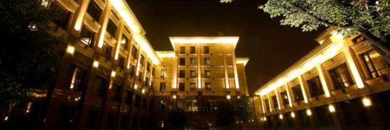 Yunhai Jianguo Hotel, Pingdingshan — photo 1