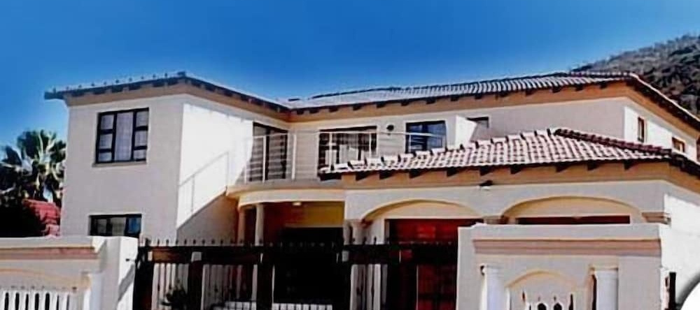 ASDA Guest House, Mogwase — photo 1