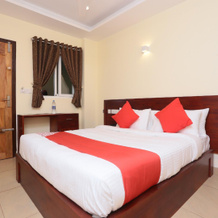 OYO 23318 West Gate Inn & Suites, 伊杜基 — 照片 2