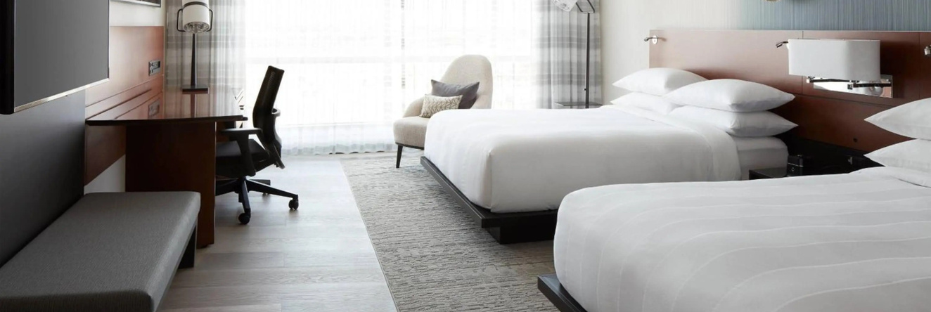 Montreal Airport Marriott In-Terminal Hotel, 多瓦尔 — 照片 1
