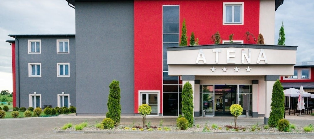 Hotel Atena, Мелец — фото 1