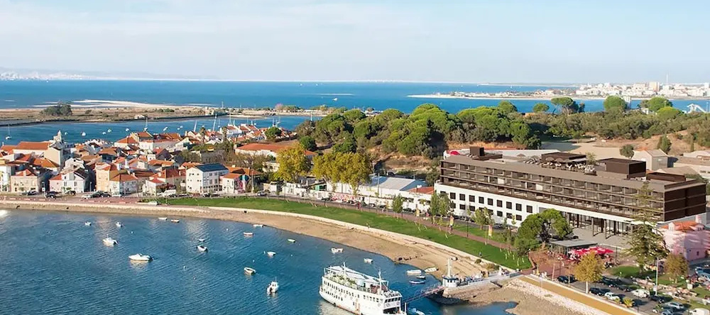 Upon Harbor - Seixal Bay Hotel, 塞沙尔 — 照片 1