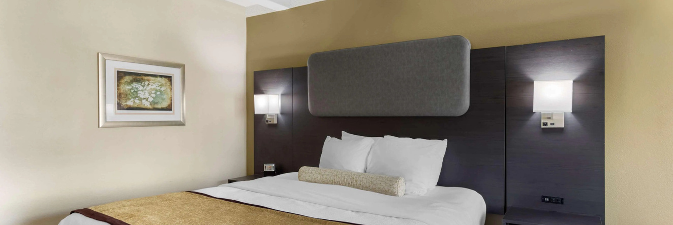 Best Western Plus Madison-Huntsville Hotel, Мадисон — фото 1
