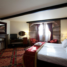 Peckforton Castle, Тарпорли — фото 4