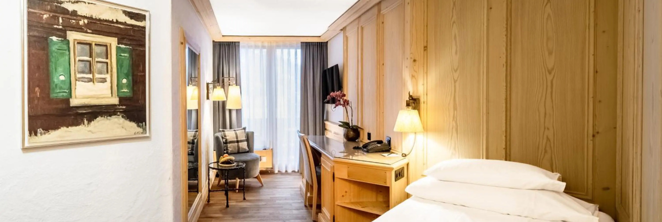 Wellness- & Spa Hotel Ermitage, 舍恩里德 — 照片 1