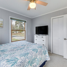 Riverfront Colonial Beach Home w/ Private Beach!, Colonial Beach — photo 4