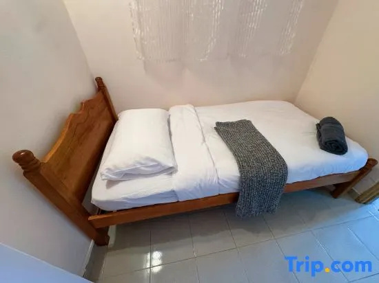 Beachfront Bliss with 3BR Sea View Glory Beach PD, Port Dickson — photo 1