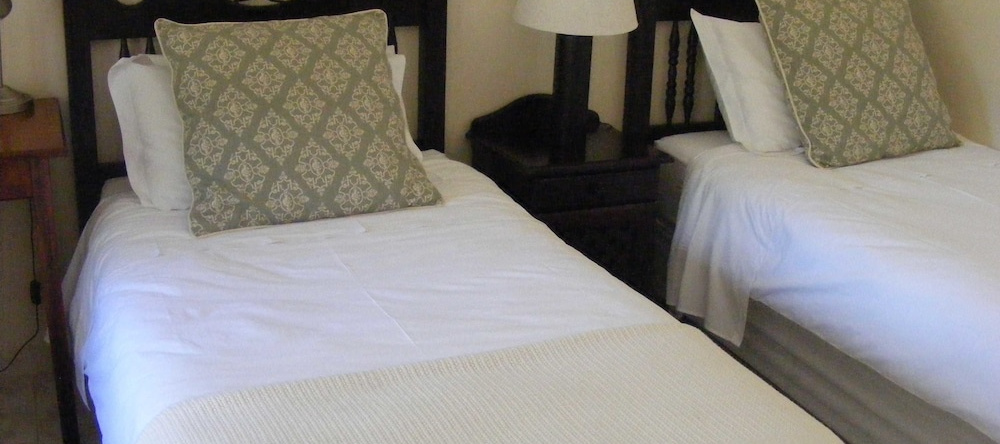 Hilton BnB, 希尔顿 — 照片 1