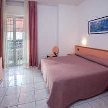 Hotel Sileoni Dépendance Villa Antonio, Cecina — photo 5