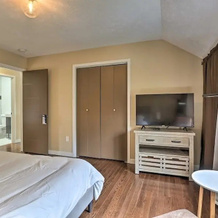 Luxury Home With Modern Finishes - Game Room & Hot Tub - Pocono Mountains 3 Bedroom Home by Redawning, 托比汉纳 — 照片 5