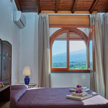 Stunning Villa With Private Pool Chlorine-free and Jacuzzi, 陶尔米纳 — 照片 4