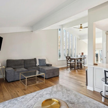 Elegant 4-season Lake Geneva Condo w/ Fireplace!, 日内瓦湖 — 照片 2