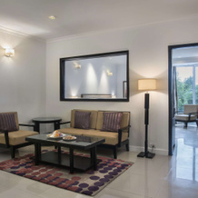 Sarovar Portico Surajkund Faridabad, 法里达巴德 — 照片 2