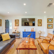 Bbq Ready + Fire Pit: Chic Johnson City Home, Джонсон-Сити — фото 3