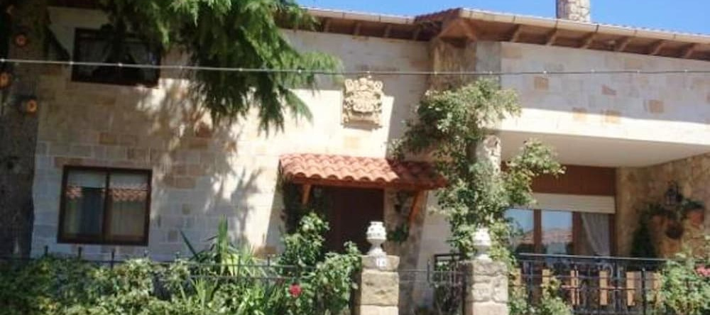 House With 6 Bedrooms in Abejar, With Enclosed Garden, 阿韦哈尔 — 照片 1