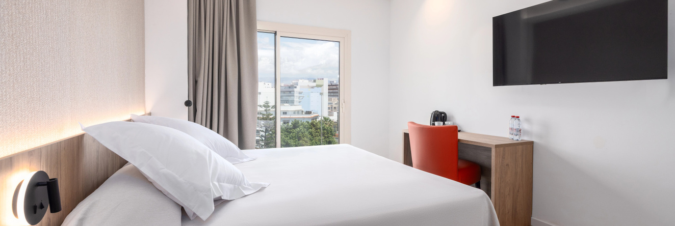 Ohtels Gran Hotel Almería, Almeria — photo 1