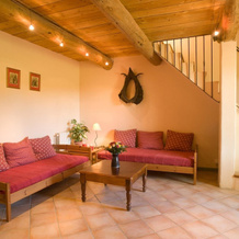 House With 2 Bedrooms in Grans, With Pool Access and Furnished Garden, Grans — photo 4