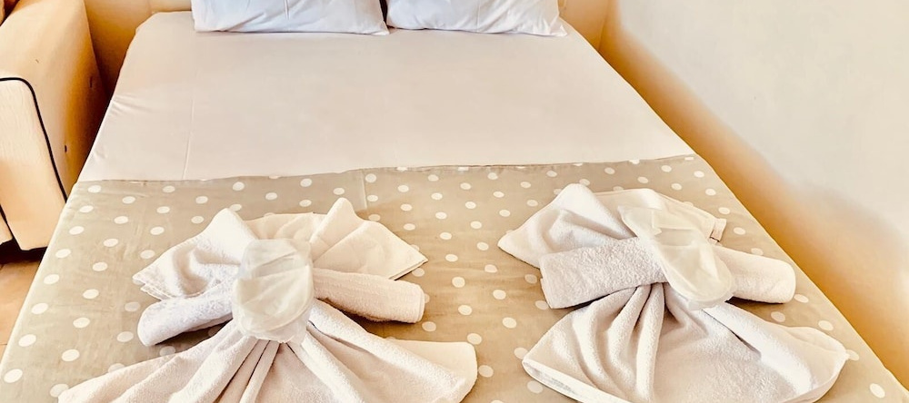 Sunshine Turizm ve Otelcilik Saros Cetin Apart Otel, Kesan — photo 1