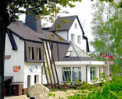 Garni Hotel Pyramida, Frantiskovy Lazne — photo 1