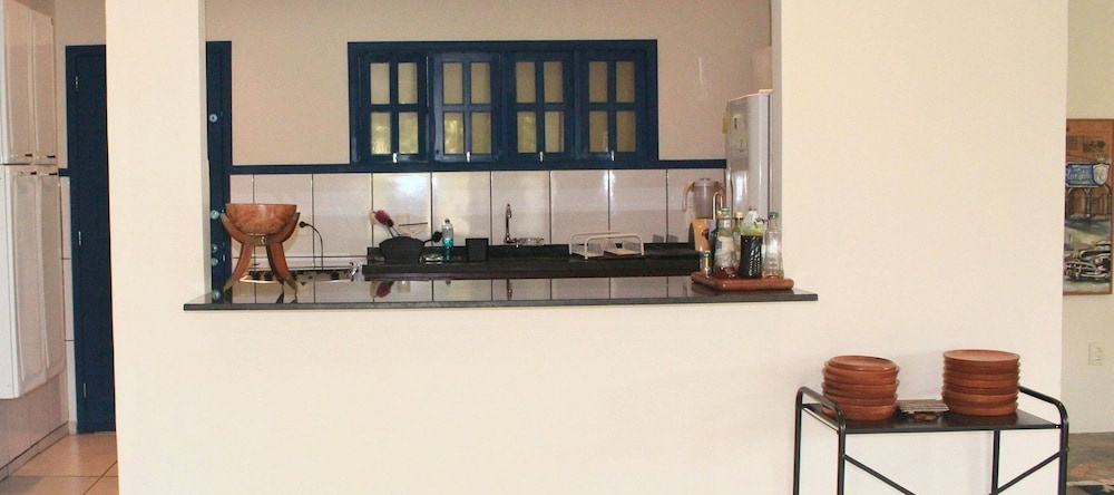 Casa ampla com jardim e 3 suítes em Novo Airão, Novo Airao — photo 1