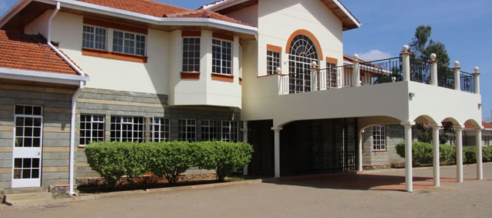 Kusyombunguo Hotel Lukenya, 马查科斯 — 照片 1
