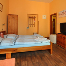 Hotel U Radnice, 劳尼 — 照片 2