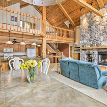 Waterfront Lake Tomahawk Cabin W/ Game Room!, Лейк Томагавк — фото 4