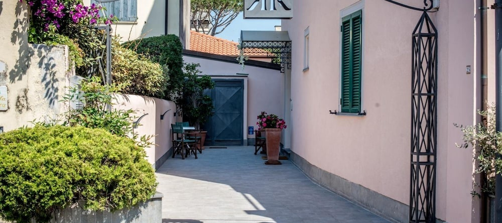 Riviera Residence, Marina di Pietrasanta — photo 1