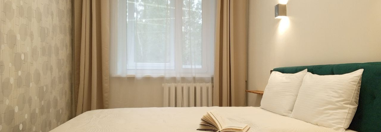 V Gostyakh U Zamministra Flat, Izhevsk — photo 1