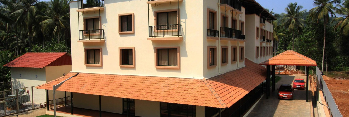 Hotel Dwara, Kukke Subrahmanya, 苏布拉马尼亚 — 照片 1