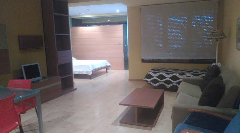 Hospedium Cañitas Suites Apartamentos Turísticos, 卡萨斯-伊瓦涅斯 — 照片 1
