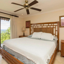 Ocean View Condo - Few minute walk to the beach and restaurants, 火烈鸟海滩 — 照片 2