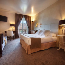 Hôtel Ombremont Jean-Pierre Jacob, Bourdeau — photo 5