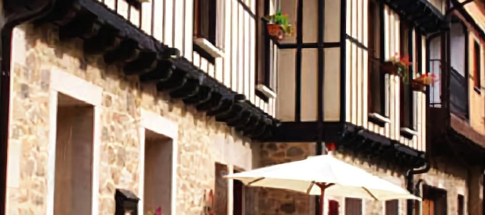 Posada Real Abadia San Martin, 圣马丁-德尔卡斯塔尼亚尔 — 照片 1