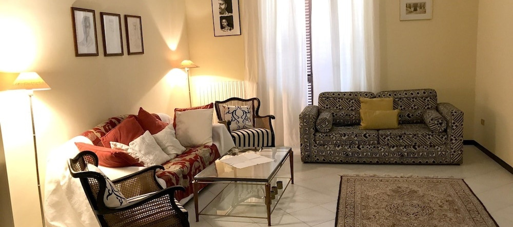 House With 2 Bedrooms in Terlizzi, With Enclosed Garden - 9 km From th, 泰利齐 — 照片 1