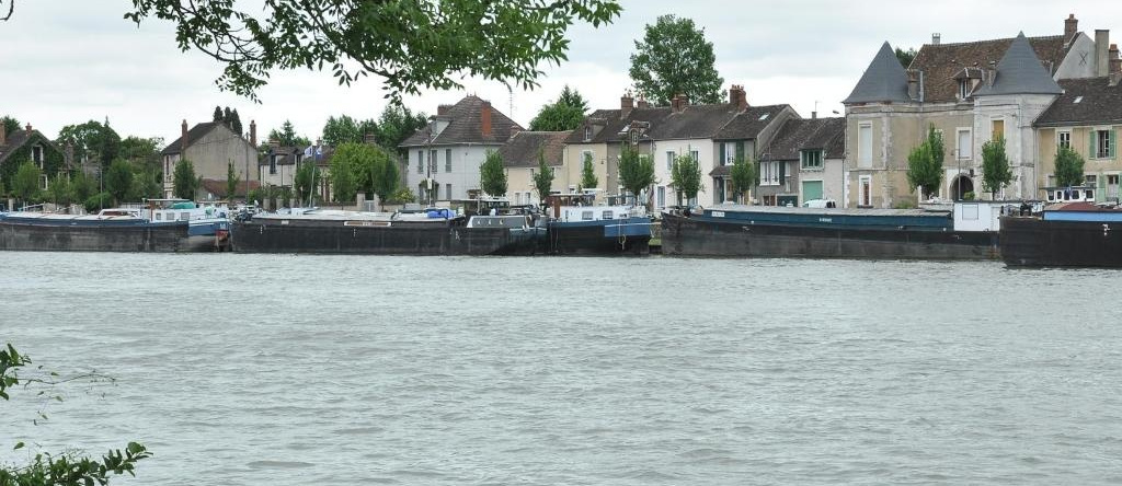 Le Calme De la Campagne au Sud de Paris, 圣马梅 — 照片 1