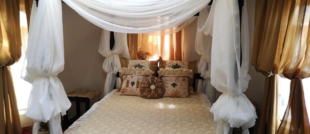 Excalibur Boutique Hotel, 勒斯滕堡 — 照片 1