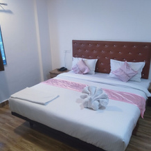 Hotel Karna Residency, 兰詹冈 — 照片 5